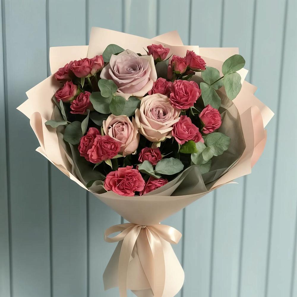 Букет цветов из: Гвоздики и Розы в Короче