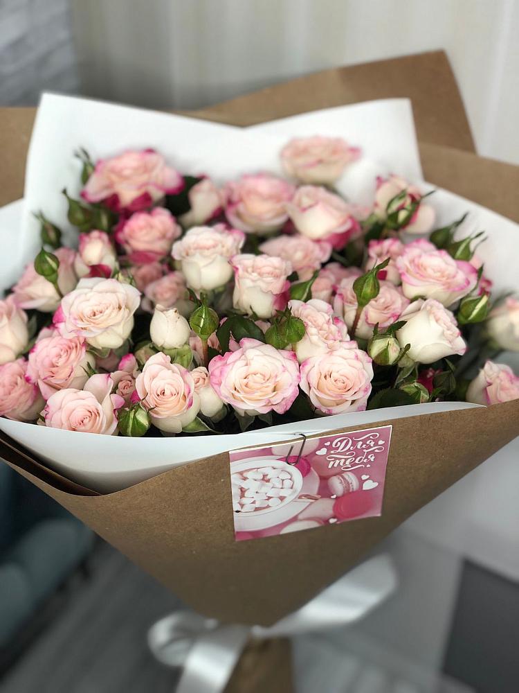 Букет цветов из: Розы в Короче