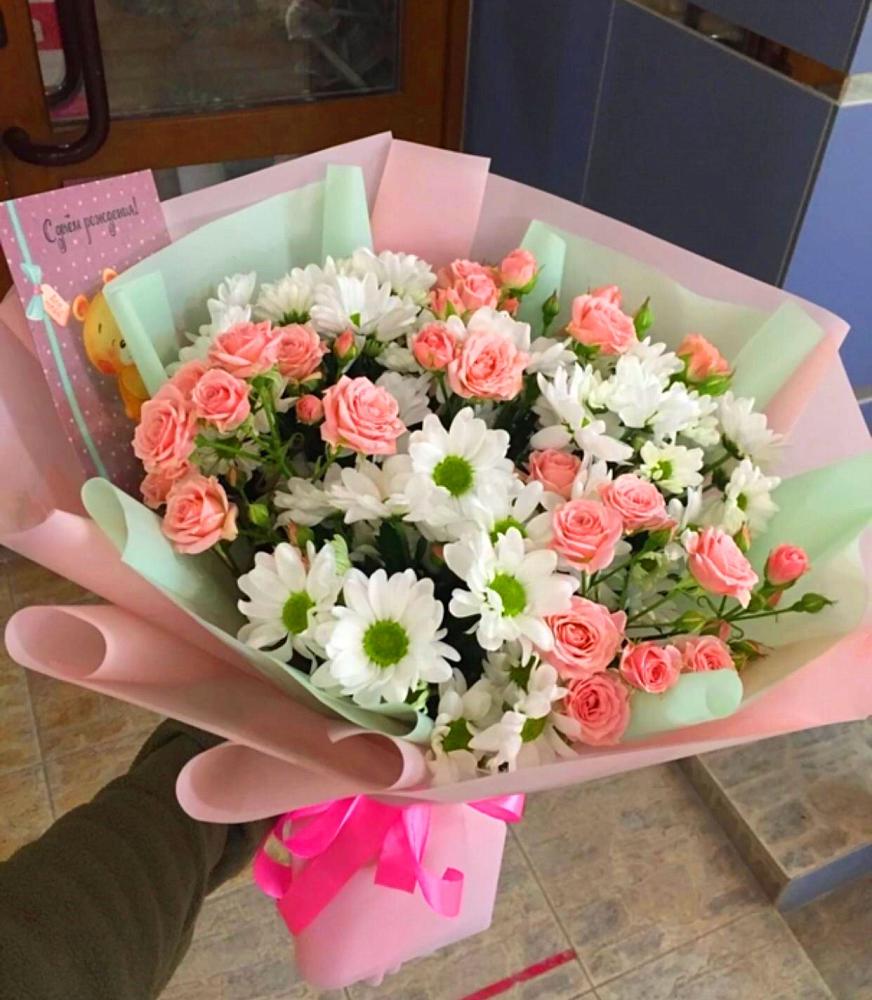 Букет цветов из: Розы и Хризантемы в Короче