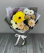 Букет цветов из:  Розы, Герберы и Хризантемы #REPLACE_PRED# Короче