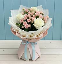 Букет цветов из:  Розы в Короче