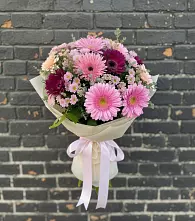 Букет цветов из:  Герберы и Хризантемы в Короче