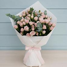 Букет цветов из:  Розы #REPLACE_PRED# Короче